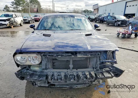 2014 Dodge Challenger Sxt z USA, uszkodzony, nr VIN 2C3CDYAG9EH179755